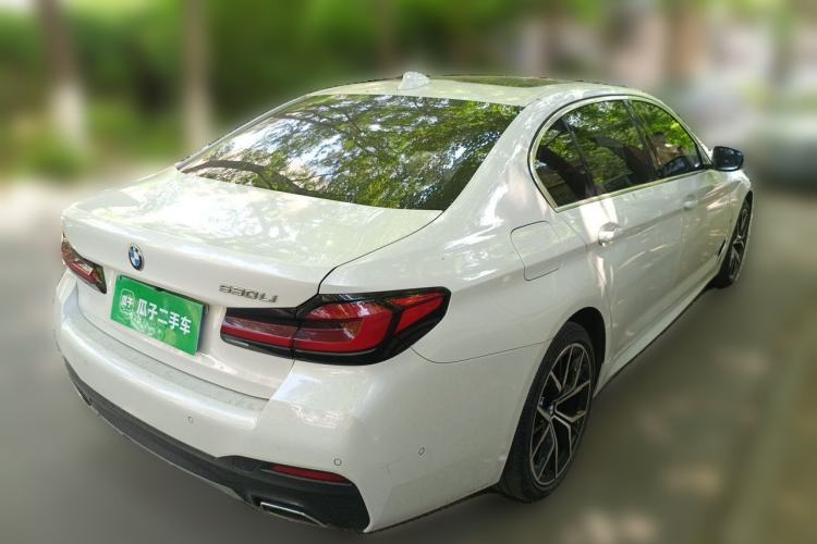 Used BMW 5 Series 2022 Second Facelift 530Li Luxury Version M Sport Package Rear Right 45 Deg