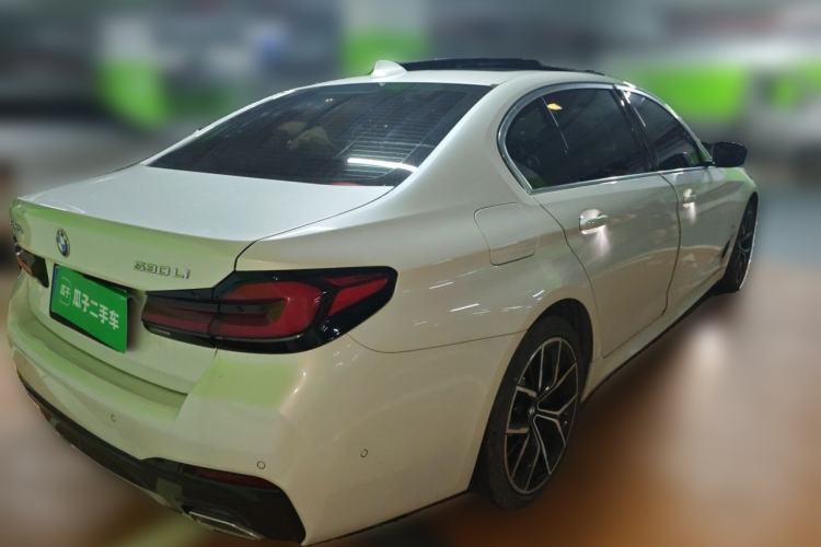 Used BMW 5 Series 2022 Second Facelift 530Li Luxury Version M Sport Package Rear Right 45 Deg