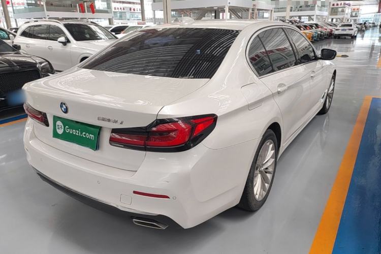 Used BMW 5 Series 2022 Restyled 525Li Luxury Package Rear Right 45 Deg