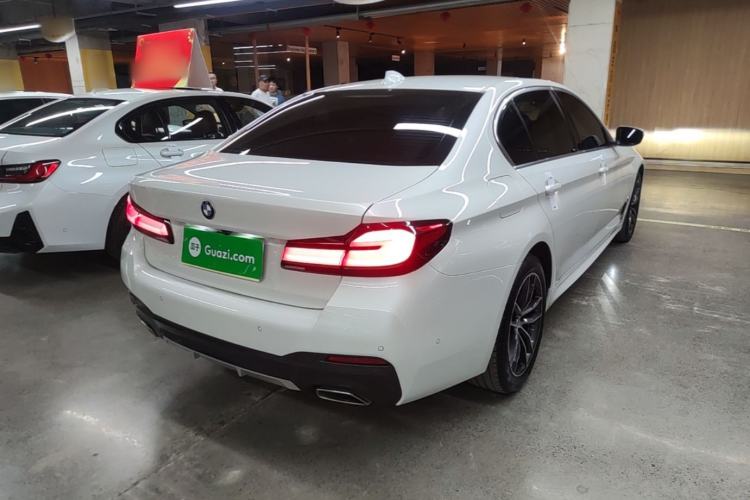 Used BMW 5 Series 2022 Second Facelift 525Li M Sport Package Rear Right 45 Deg