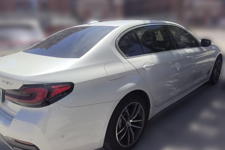 Used BMW 5 Series 2022 Second Facelift 525Li M Sport Package Rear Right 45 Deg