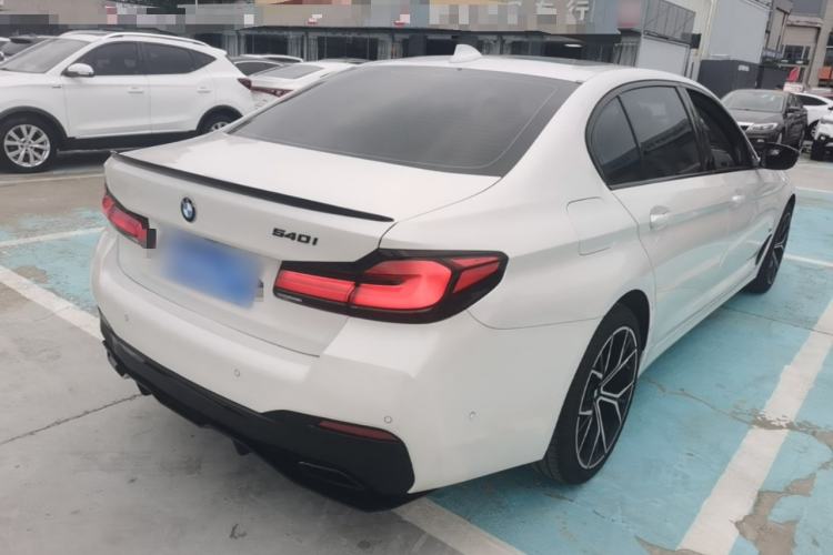 Used BMW 5 Series 2022 Updated 530Li Leading Edition Luxury Package Rear Right 45 Deg