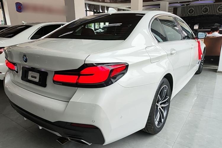 Used BMW 5 Series 2022 Restyled 525Li M Sport Package Rear Right 45 Deg
