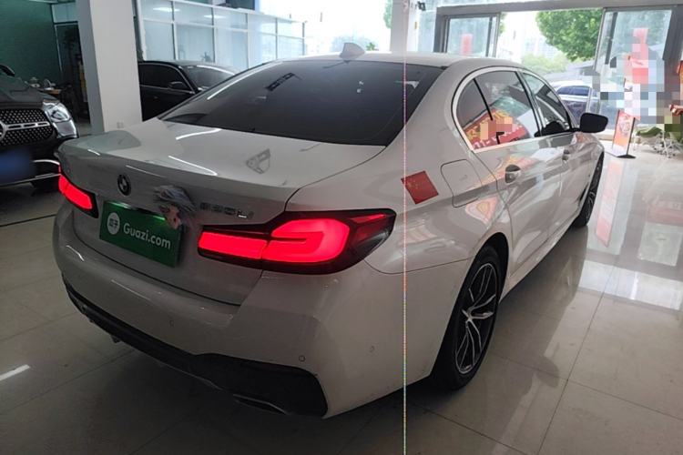 Used BMW 5 Series 2022 Second Facelift 525Li M Sport Package Rear Right 45 Deg