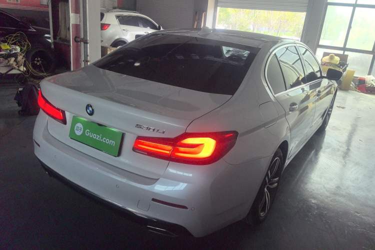 Used BMW 5 Series 2022 Second Facelift 530Li Leading Edition Luxury Package Rear Right 45 Deg