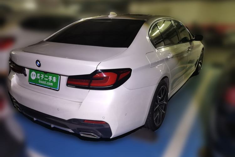 Used BMW 5 Series 2022 530Li Luxury Edition M Sport Package Rear Right 45 Deg