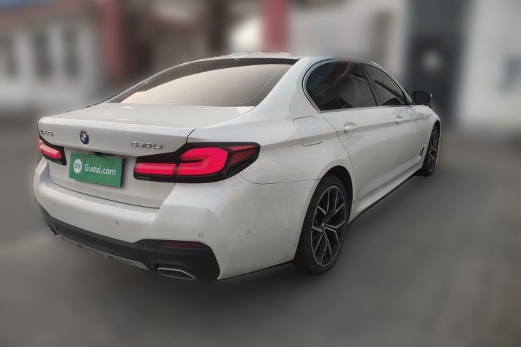 Used BMW 5 Series 2022 Second Facelift 530Li Luxury Version M Sport Package Rear Right 45 Deg