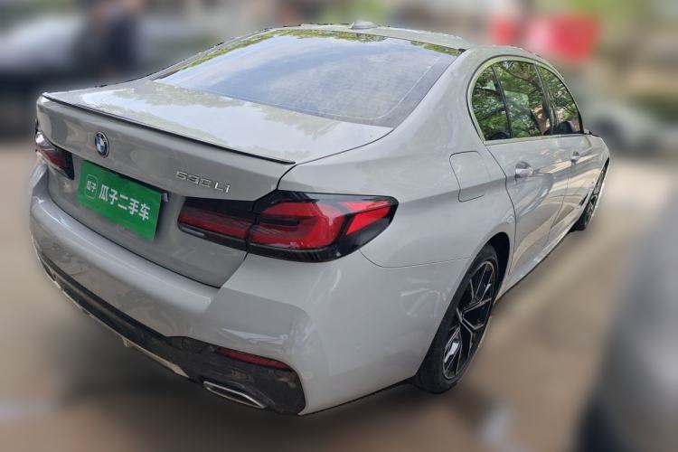 Used BMW 5 Series 2022 530Li Luxury Edition M Sport Package Rear Right 45 Deg