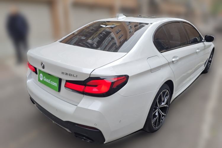 Used BMW 5 Series 2022 Revised Version 3 530Li Luxury Edition M Sport Package Rear Right 45 Deg