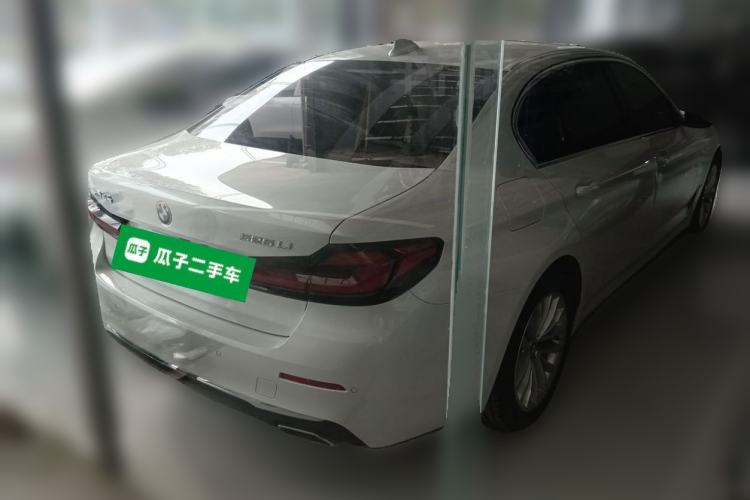 Used BMW 5 Series 2022 Second Facelift 525Li Luxury Package Rear Right 45 Deg