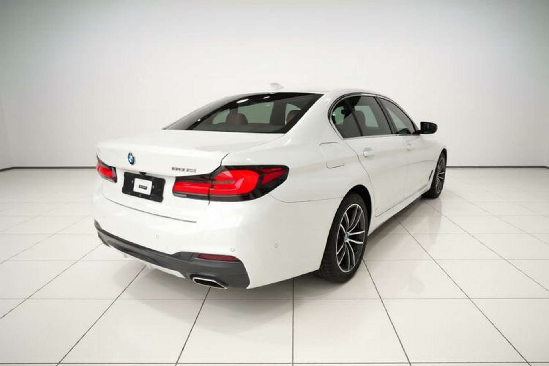 Used BMW 5 Series 2022 Restyled 525Li M Sport Package Rear Right 45 Deg