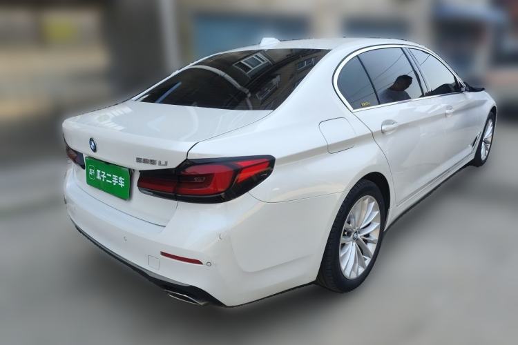 Used BMW 5 Series 2022 Restyled 525Li Luxury Package Rear Right 45 Deg