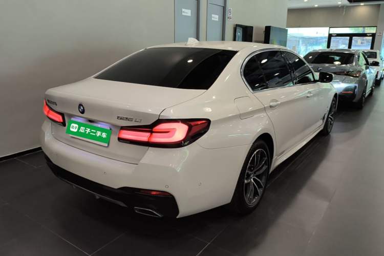 Used BMW 5 Series 2022 Restyled 525Li M Sport Package Rear Right 45 Deg