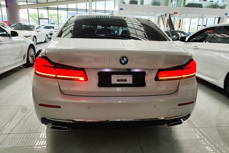 Used BMW 5 Series 2022 Restyled 525Li Luxury Package Rear