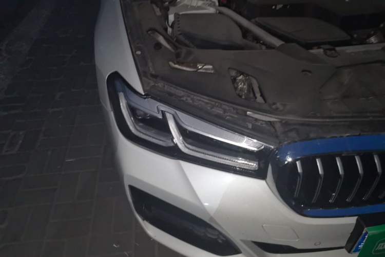 Used BMW 5 Series 2022 Restyled 525Li M Sport Package Right Front Headlight
