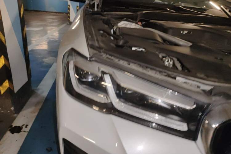 Used BMW 5 Series 2022 525Li M Sport Package Right Front Headlight