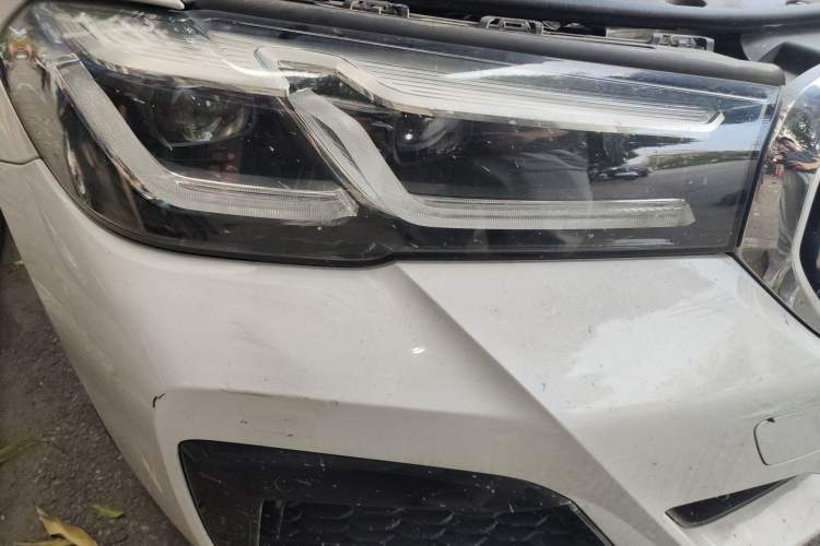 Used BMW 5 Series 2022 Restyled 525Li M Sport Package Right Front Headlight
