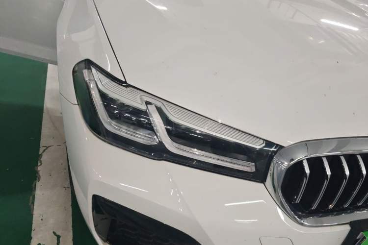 Used BMW 5 Series 2022 Restyled 525i M Sport Package Right Front Headlight