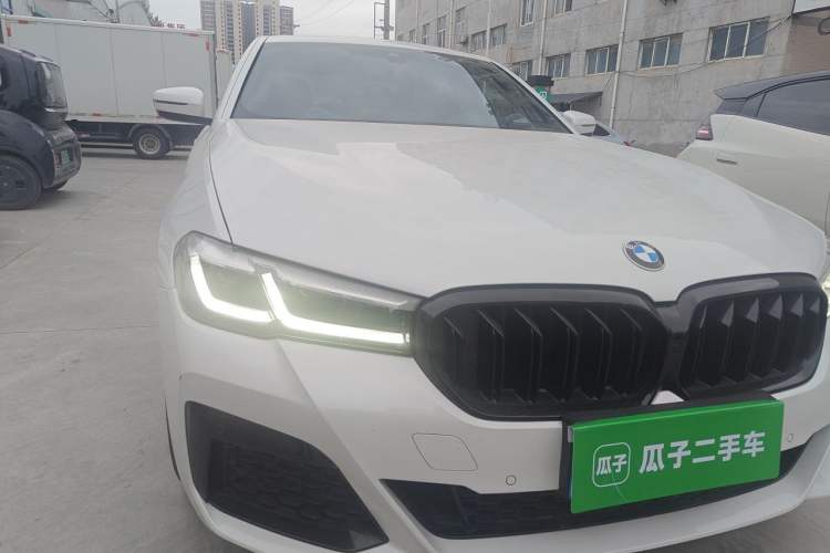 Used BMW 5 Series 2022 Revised Version 530Li xDrive M Sport Package Right Front Headlight