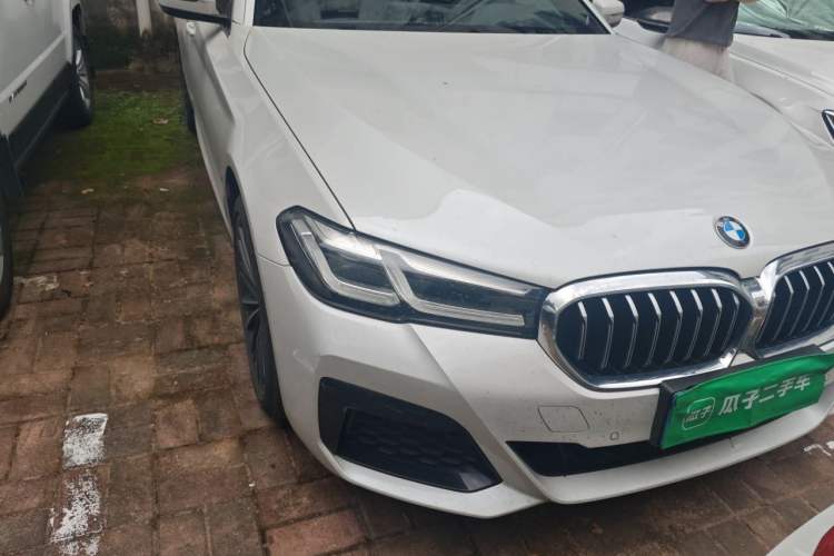 Used BMW 5 Series 2022 530Li Leading Model M Sport Package Right Front Headlight