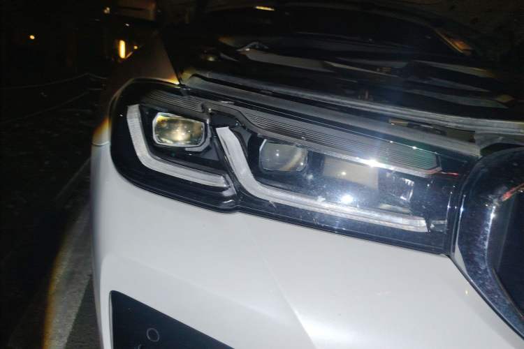 Used BMW 5 Series 2022 Second Facelift 525Li M Sport Package Right Front Headlight