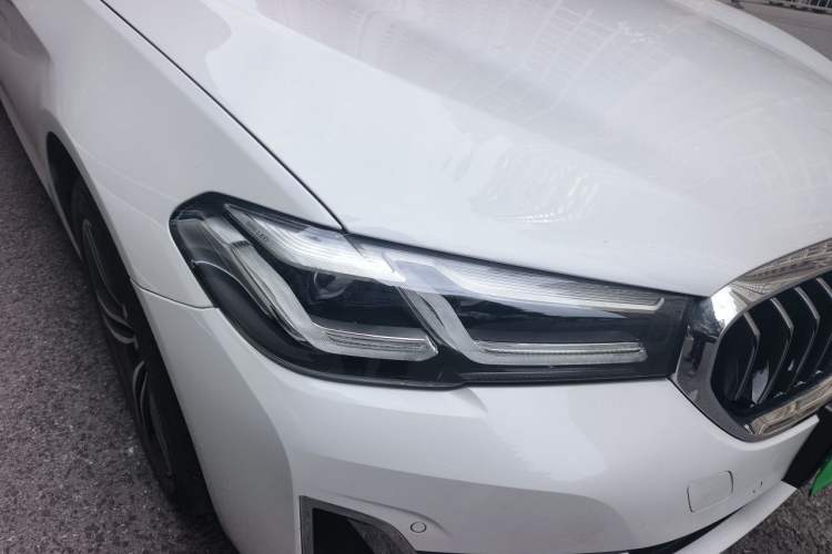 Used BMW 5 Series 2022 530Li Leading Luxury Package Right Front Headlight