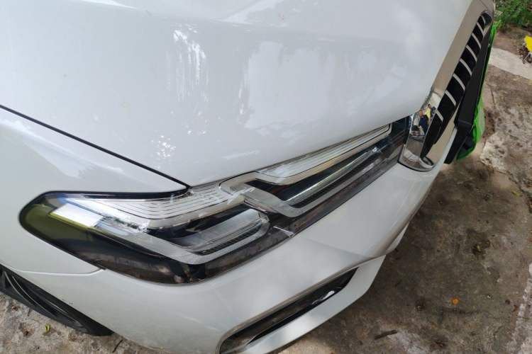 Used BMW 5 Series 2022 Second Facelift 530Li Leading Edition M Sport Package Right Front Headlight
