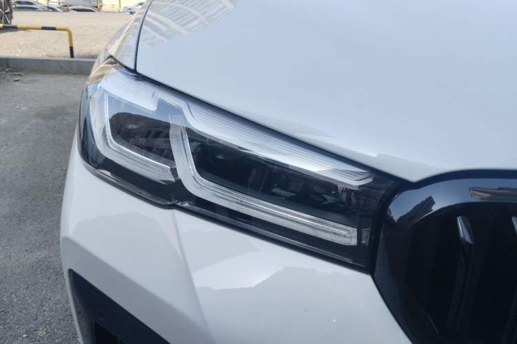 Used BMW 5 Series 2022 Second Facelift 525Li M Sport Package Right Front Headlight