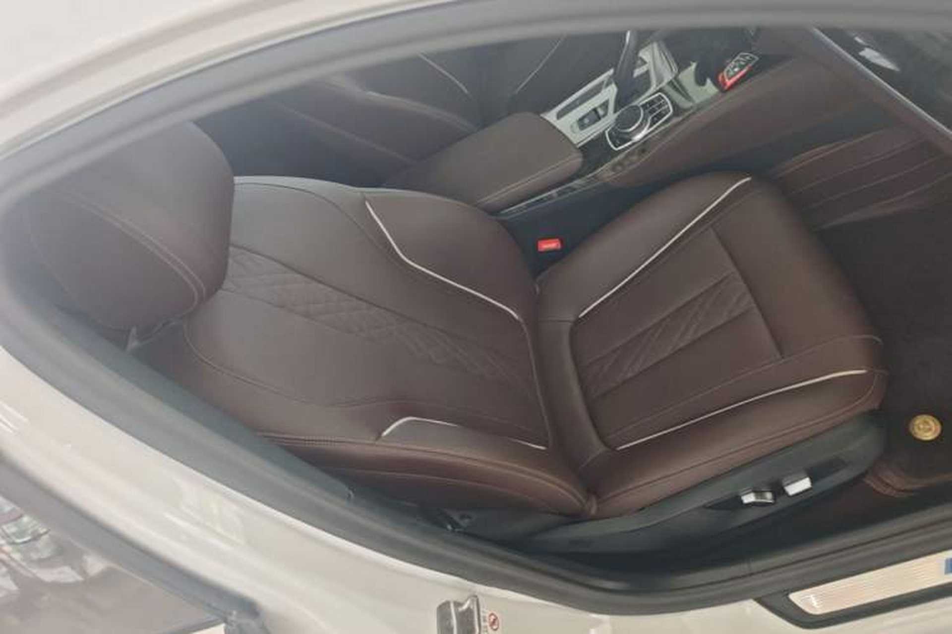 Used BMW 5 Series 2022 Second Facelift 525Li M Sport Package Right Front Seat