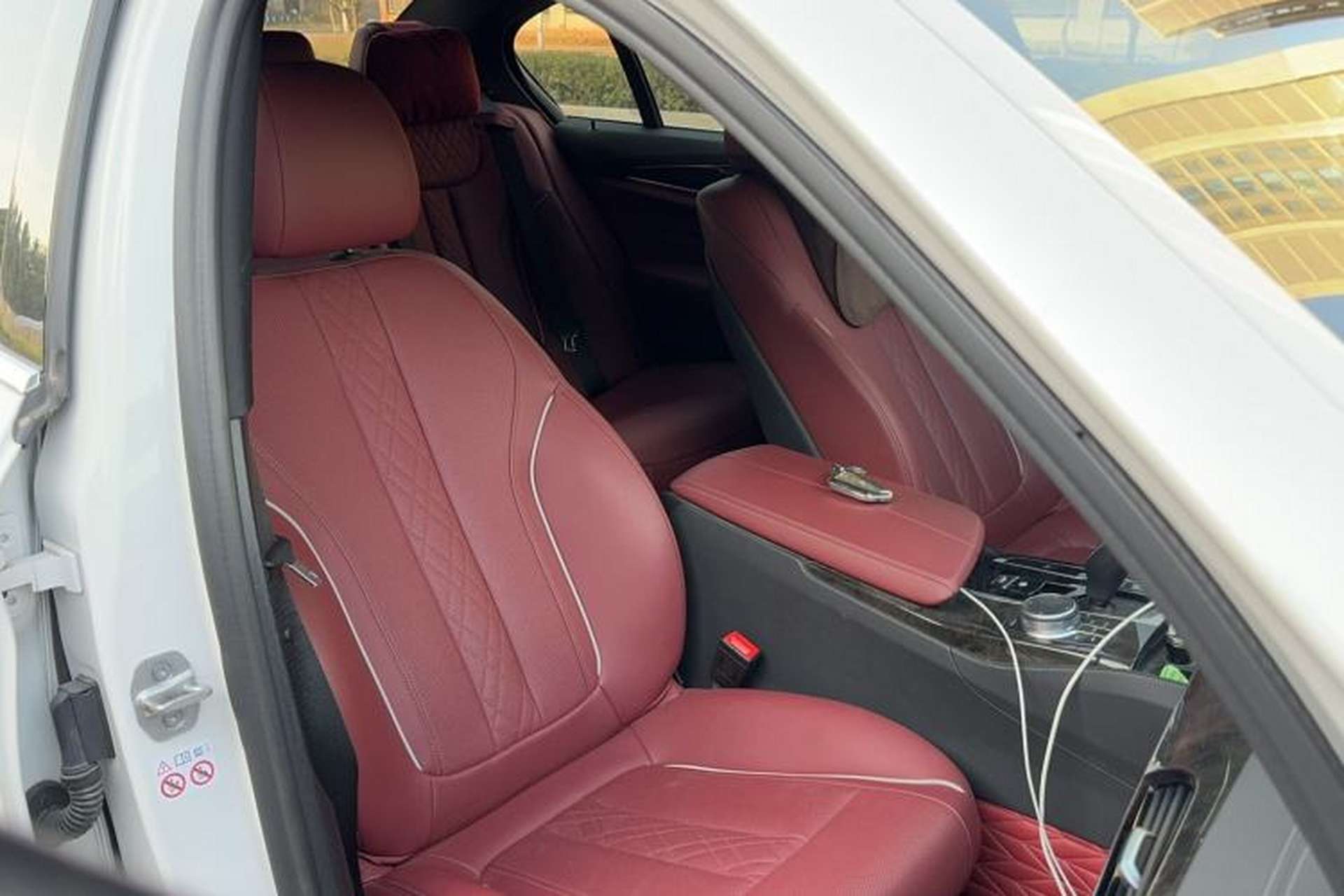 Used BMW 5 Series 2022 Restyled 525Li M Sport Package Right Front Seat