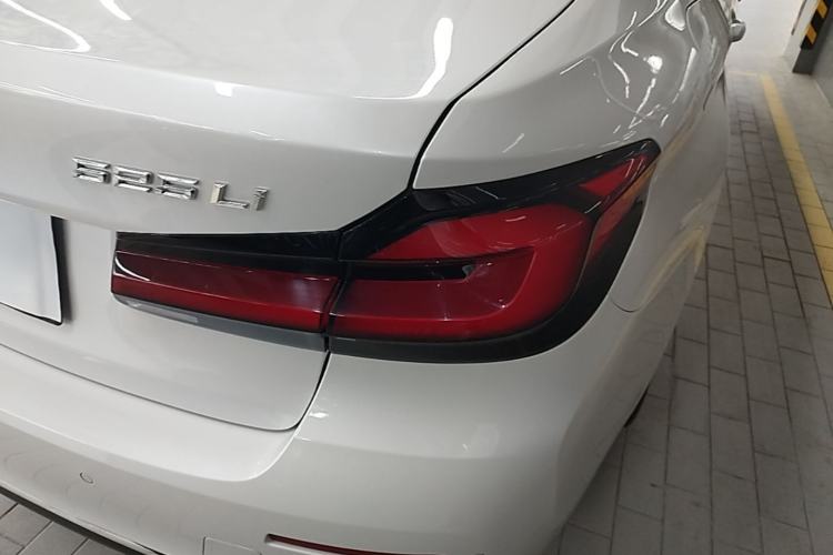 Used BMW 5 Series 2022 Second Facelift 525Li Luxury Package Right Rear Taillight