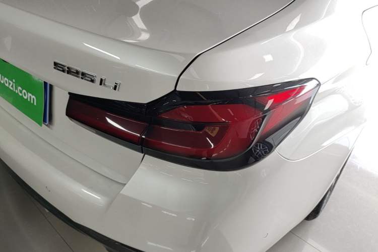 Used BMW 5 Series 2022 Restyled 525Li M Sport Package Right Rear Taillight