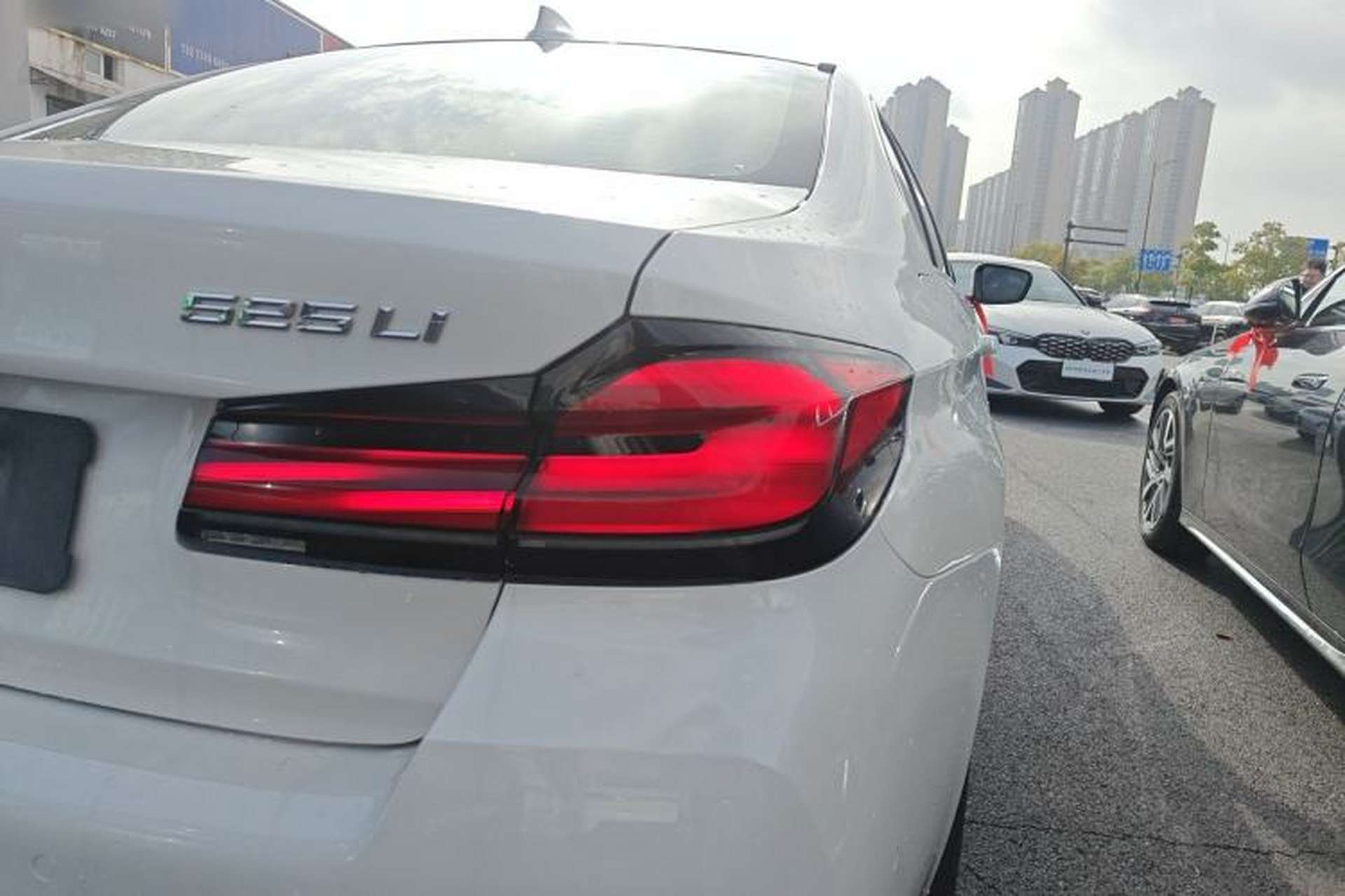 Used BMW 5 Series 2022 Restyled 525Li M Sport Package Right Rear Taillight