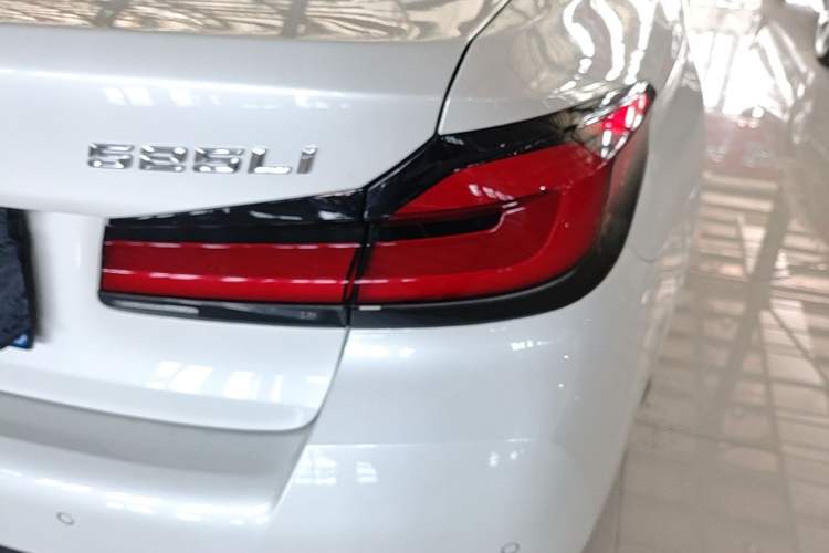 Used BMW 5 Series 2022 Second Facelift 525Li M Sport Package Right Rear Taillight
