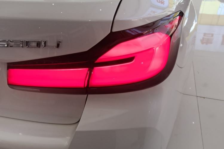 Used BMW 5 Series 2022 Restyled 525Li M Sport Package Right Rear Taillight