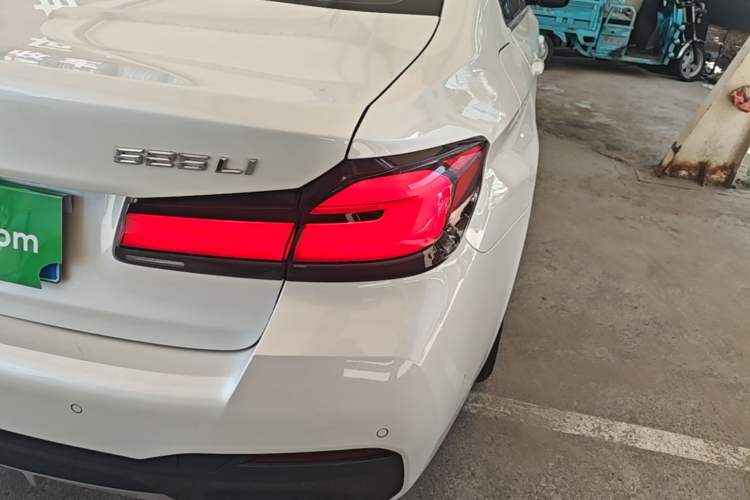 Used BMW 5 Series 2022 Restyled 525Li M Sport Package Right Rear Taillight