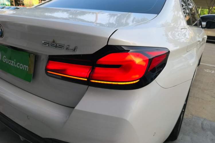 Used BMW 5 Series 2022 Second Facelift 525Li M Sport Package Right Rear Taillight