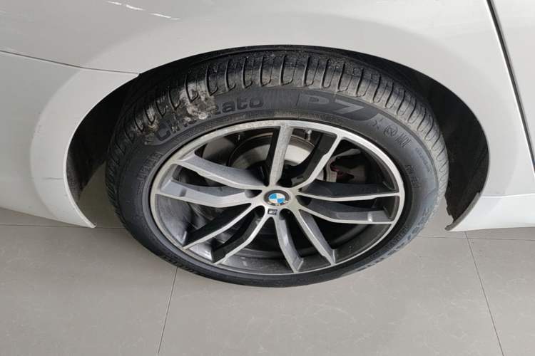 Used BMW 5 Series 2022 Restyled 525Li M Sport Package Right Rear Wheel Hub