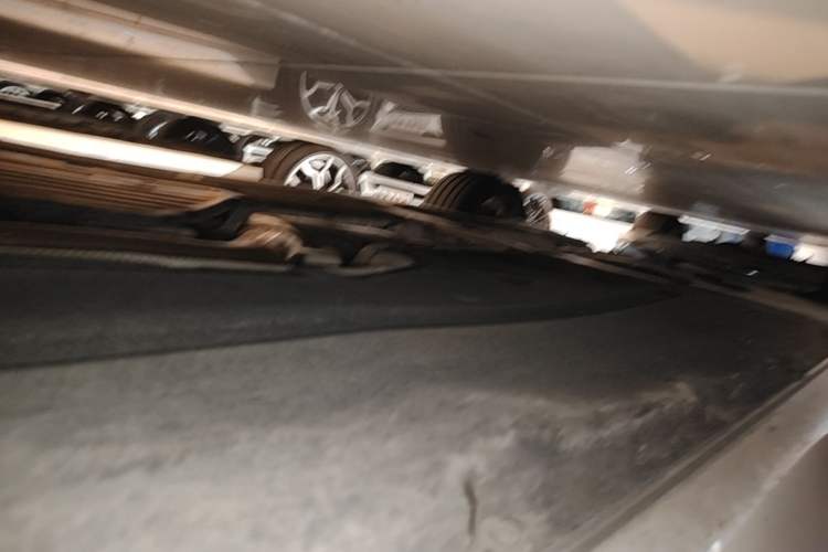 Used BMW 5 Series 2022 Second Facelift 530Li Leading Edition M Sport Package Right Side Sill