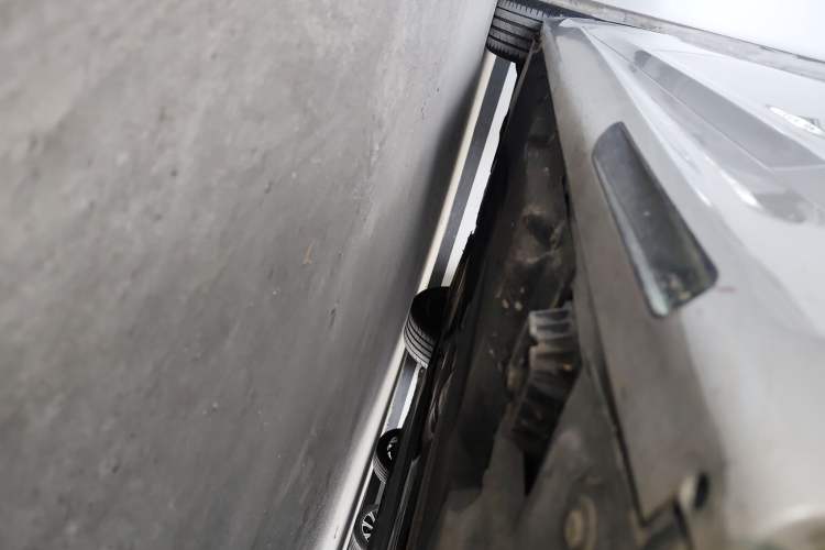 Used BMW 5 Series 2022 Second Facelift 525Li M Sport Package Right Side Sill