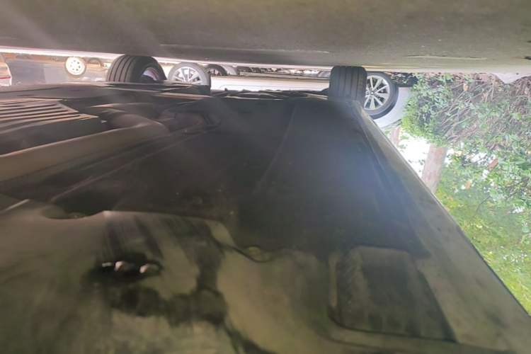 Used BMW 5 Series 2022 Second Facelift 525Li M Sport Package Right Side Sill