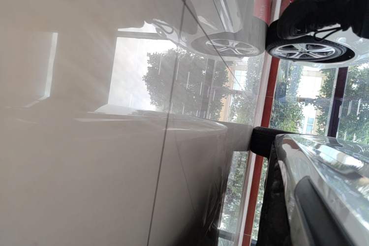 Used BMW 5 Series 2022 Second Facelift 530Li Luxury Version M Sport Package Right Side Sill