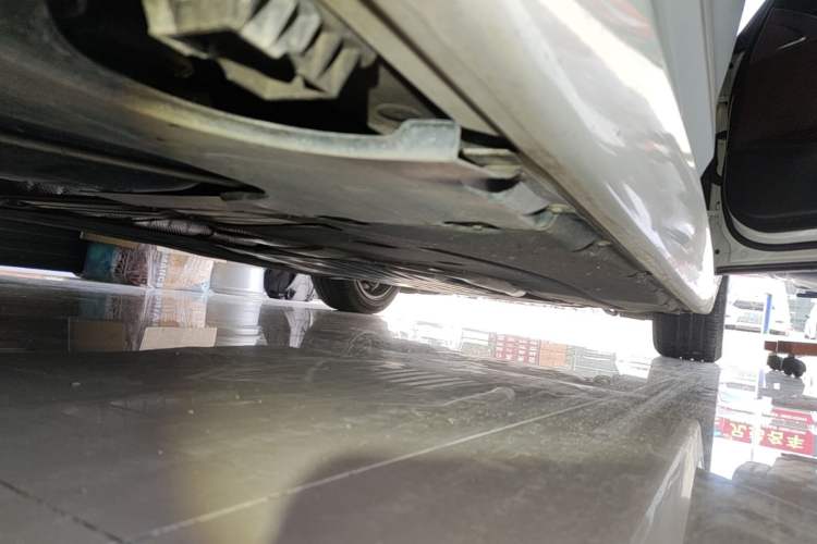 Used BMW 5 Series 2022 Restyled 525Li M Sport Package Right Side Sill