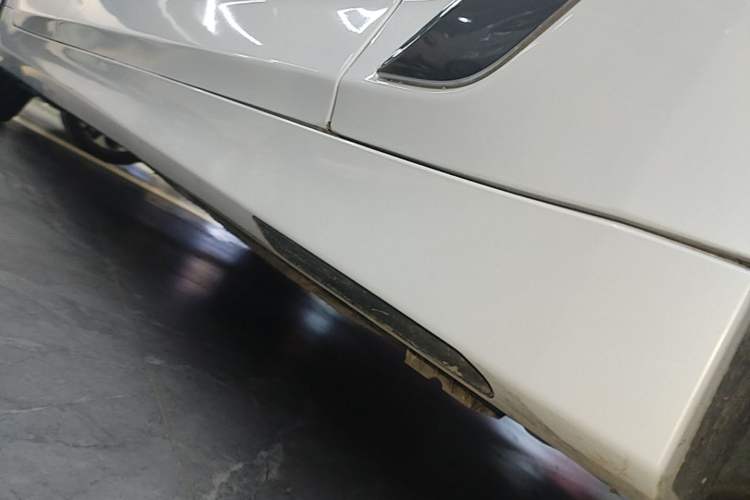 Used BMW 5 Series 2022 Restyled 525Li Luxury Package Right Side Sill