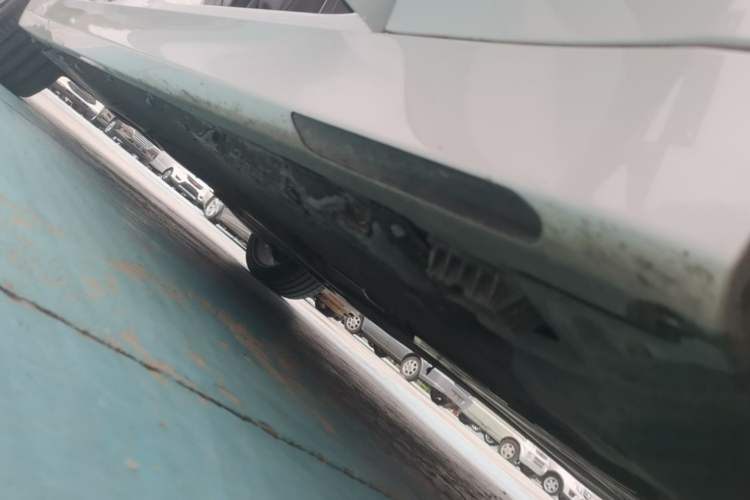 Used BMW 5 Series 2022 Updated 530Li Leading Edition Luxury Package Right Side Sill