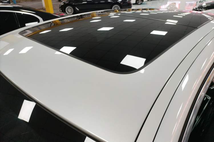 Used BMW 5 Series 2022 Second Facelift 530Li Luxury Edition Premium Package Roof