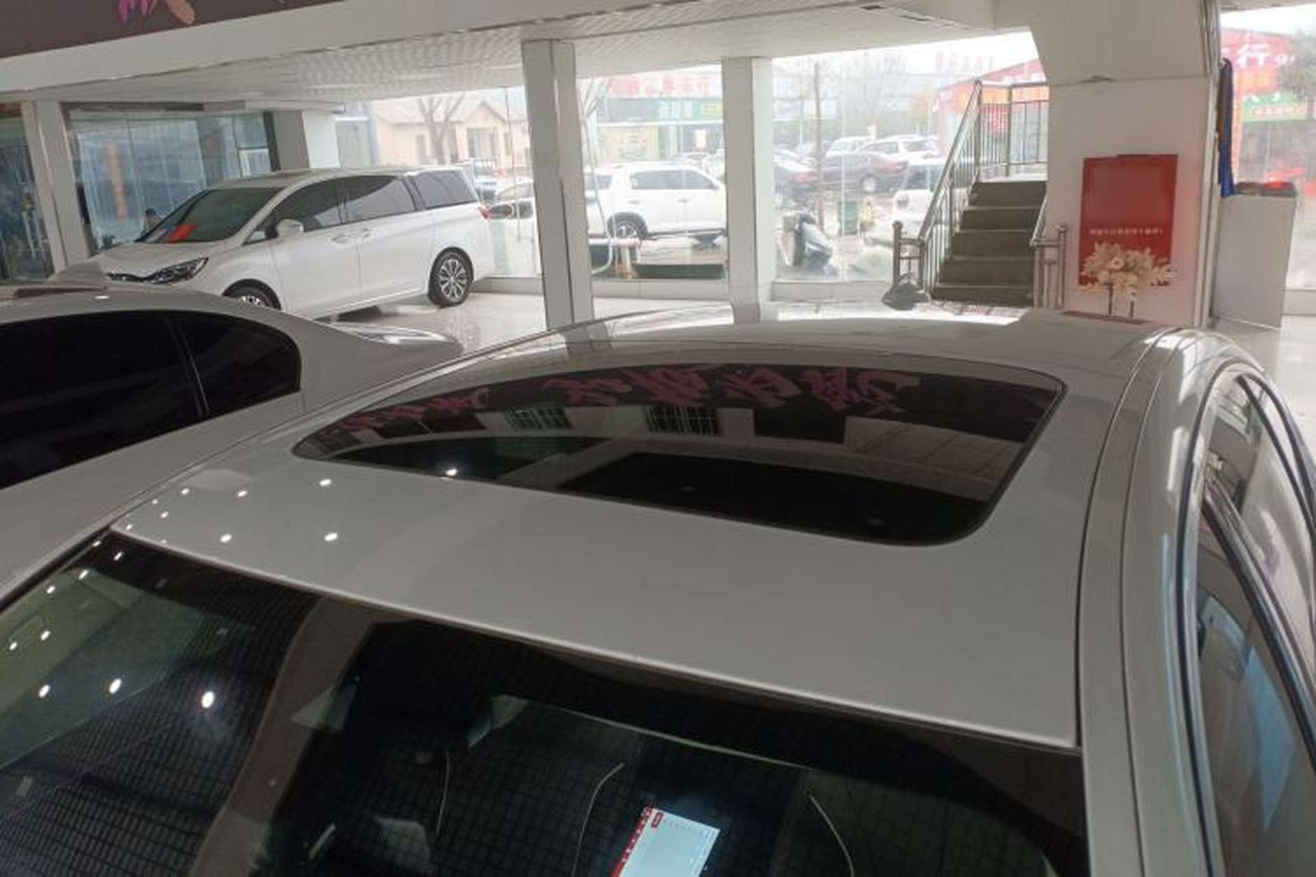 Used BMW 5 Series 2022 Restyled 525Li Luxury Package Roof