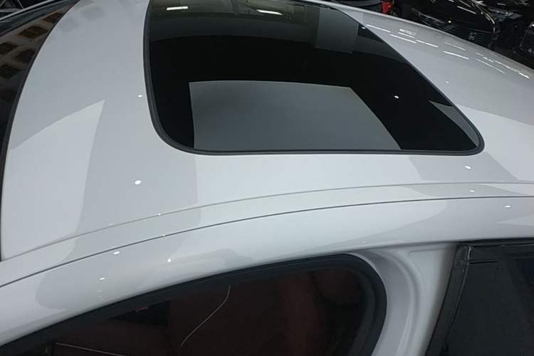 Used BMW 5 Series 2022 Second Facelift 525Li M Sport Package Roof