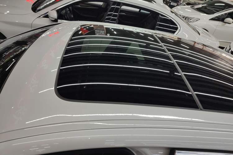 Used BMW 5 Series 2022 Second Facelift 530Li xDrive M Sport Package Roof