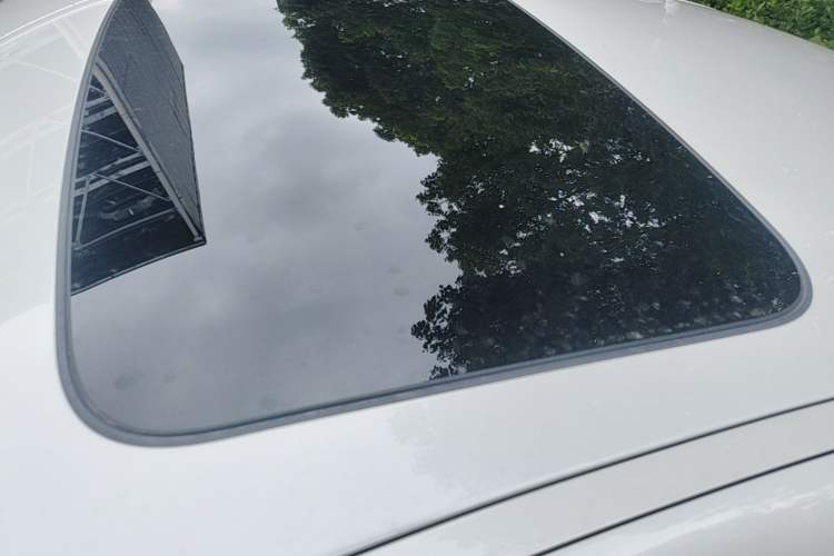 Used BMW 5 Series 2022 Second Facelift 525Li M Sport Package Roof